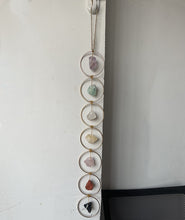 Afbeelding in Gallery-weergave laden, Hangornament Edelstenen l 7 Chakra&#39;s in evenwicht
